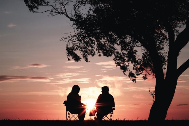 3 Zeichen, die am Ende eine schöne Freundschaft mit ihrem Ex haben werden