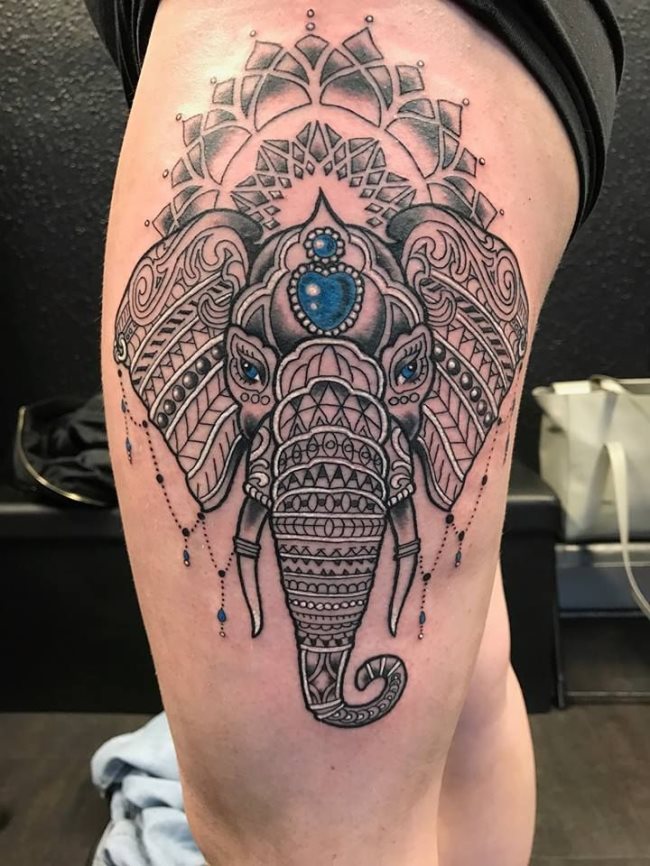 Que symbolise un éléphant sur un tatouage ?